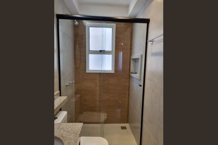 Apartamento para alugar com 75m², 2 quartos e 1 vaga Apartamento para alugar com 75m², 2 quartos e 1 vagaBanheiro