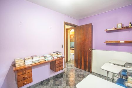 Quarto 2 - suíte  de casa para alugar com 3 quartos, 0m² em Jardim Miriam, São Paulo