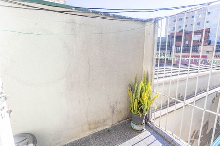 Área externa  de casa para alugar com 3 quartos, 0m² em Jardim Miriam, São Paulo