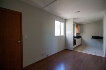 Sala de apartamento para alugar com 2 quartos, 45m² em Wanel Ville, Sorocaba