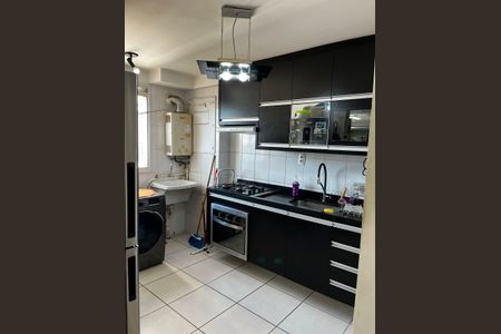 Cozinha de apartamento à venda com 2 quartos, 50m² em Santa Terezinha, São Bernardo do Campo