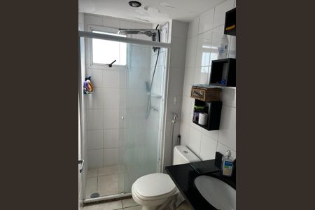 Banheiro de apartamento à venda com 2 quartos, 50m² em Santa Terezinha, São Bernardo do Campo