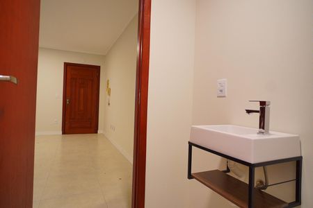 Casa de condomínio à venda com 112m², 2 quartos e 1 vagaLavabo 