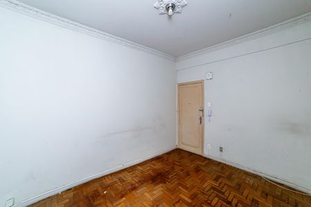 Apartamento à venda com 58m², 1 quarto e sem vaga Apartamento à venda com 58m², 1 quarto e sem vagaSala