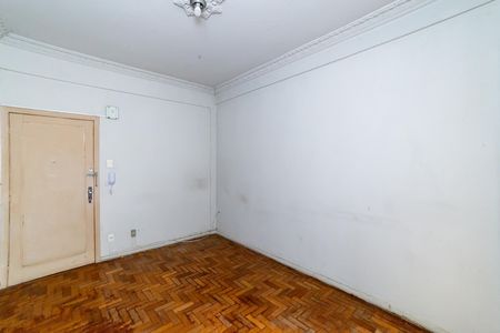Apartamento à venda com 58m², 1 quarto e sem vaga Apartamento à venda com 58m², 1 quarto e sem vagaSala