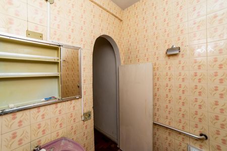 Apartamento à venda com 58m², 1 quarto e sem vaga Apartamento à venda com 58m², 1 quarto e sem vagaBanheiro da Suíte