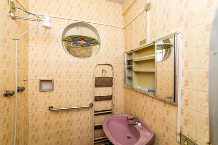 Apartamento à venda com 58m², 1 quarto e sem vaga Apartamento à venda com 58m², 1 quarto e sem vagaBanheiro da Suíte