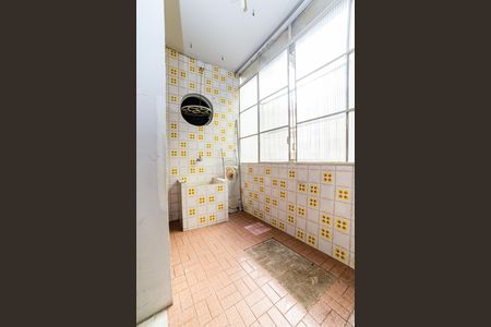Apartamento à venda com 58m², 1 quarto e sem vaga Apartamento à venda com 58m², 1 quarto e sem vagaCozinha e Área de Serviço