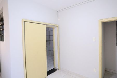 Apartamento à venda com 142m², 3 quartos e 1 vaga Apartamento à venda com 142m², 3 quartos e 1 vagaSala de Jantar