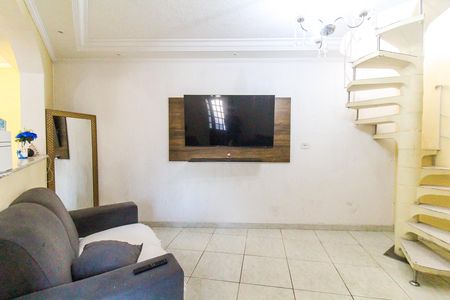 Sala de casa à venda com 4 quartos, 340m² em Jardim Nossa Senhora do Carmo, São Paulo