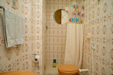 Banheiro de apartamento para alugar com 1 quarto, 51m² em Ponta Negra, Maricá