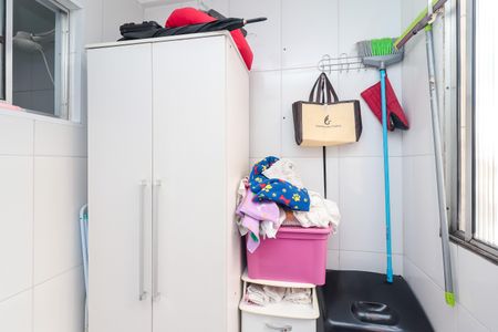 Área de Serviço de apartamento à venda com 2 quartos, 54m² em Conjunto Residencial José Bonifácio, São Paulo