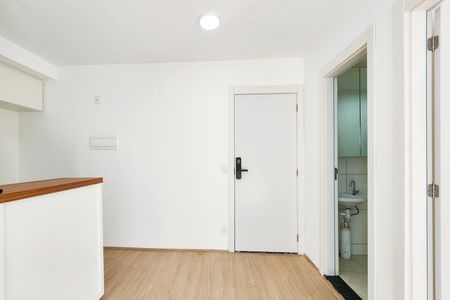 Sala  de apartamento à venda com 1 quarto, 32m² em Santo Cristo, Rio de Janeiro