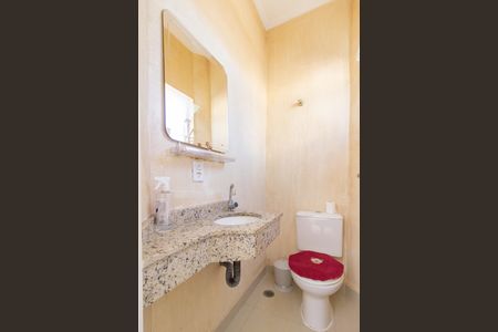 Casa à venda com 125m², 3 quartos e 4 vagasBanheiro 2
