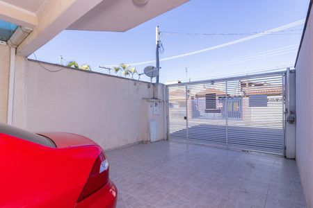 Garagem de casa à venda com 3 quartos, 125m² em Vila dos Remedios, São Paulo