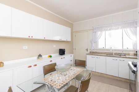 Casa à venda com 125m², 3 quartos e 4 vagasCozinha