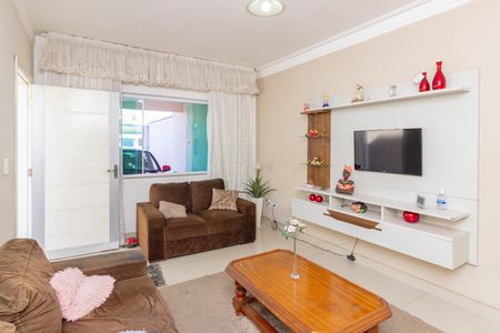Casa à venda com 125m², 3 quartos e 4 vagasSala