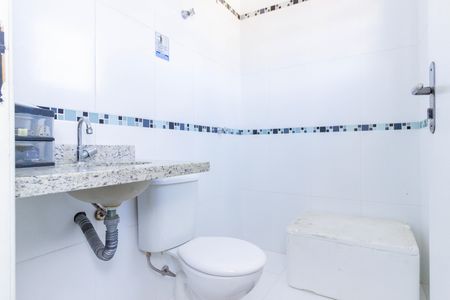 Casa à venda com 125m², 3 quartos e 4 vagasBanheiro Quarto 2