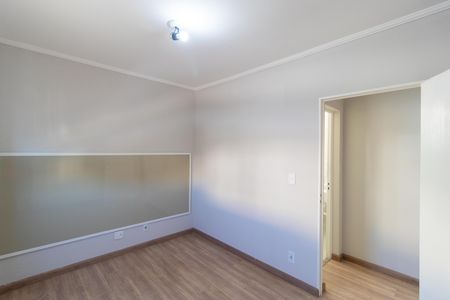 Apartamento à venda com 65m², 2 quartos e 1 vagaQuarto 02