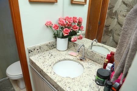 Apartamento à venda com 90m², 3 quartos e 2 vagasLavabo