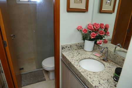 Apartamento à venda com 90m², 3 quartos e 2 vagasLavabo