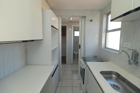 Apartamento à venda com 78m², 2 quartos e 1 vagaCozinha