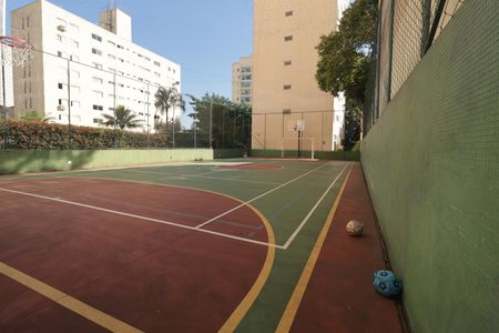 Apartamento à venda com 78m², 2 quartos e 1 vagaQuadra