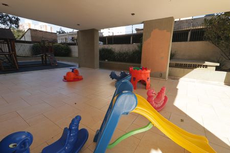 Apartamento à venda com 78m², 2 quartos e 1 vagaÁrea comum - Playground