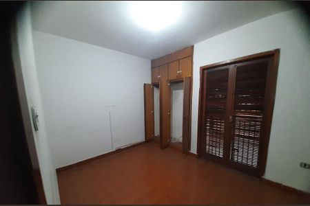 Casa à venda com 85m², 3 quartos e sem vaga