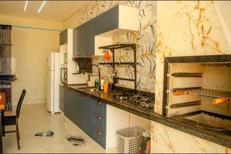 Casa para alugar com 3 quartos, 450m² em Loteamento Aruana Park, Goiânia