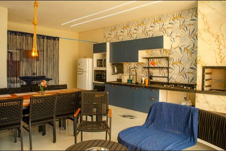 Casa para alugar com 3 quartos, 450m² em Loteamento Aruana Park, Goiânia