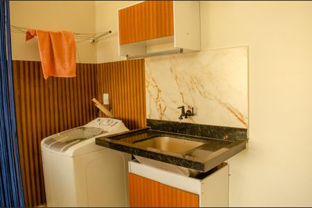 Casa para alugar com 3 quartos, 450m² em Loteamento Aruana Park, Goiânia