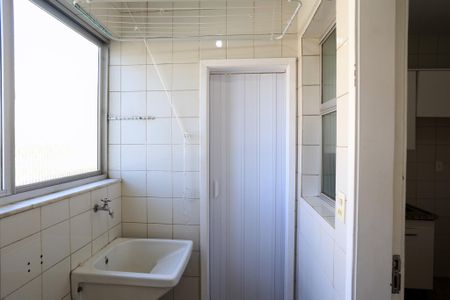 Área de Serviço de apartamento para alugar com 3 quartos, 75m² em Ipiranga, Belo Horizonte