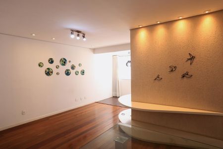 Sala de apartamento para alugar com 3 quartos, 75m² em Ipiranga, Belo Horizonte
