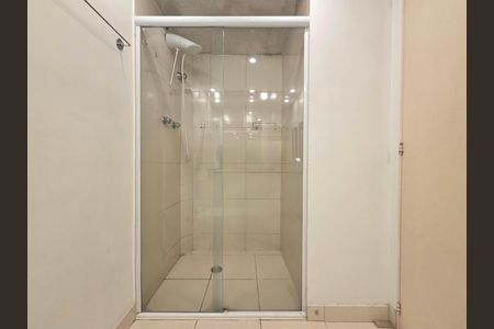 Apartamento à venda com 100m², 2 quartos e 1 vaga Apartamento à venda com 100m², 2 quartos e 1 vagaBanheiro Social