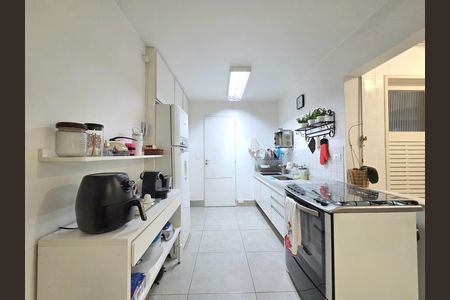 Apartamento à venda com 100m², 2 quartos e 1 vaga Apartamento à venda com 100m², 2 quartos e 1 vagaCozinha