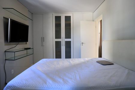 Suíte de apartamento para alugar com 1 quarto, 55m² em Cruzeiro, Belo Horizonte