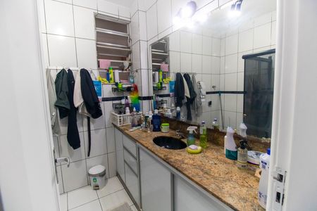 Apartamento à venda com 108m², 3 quartos e sem vagaBanheiro
