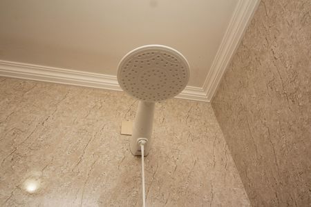 Banheiro Social de casa para alugar com 3 quartos, 290m² em Vila Mangalot, São Paulo