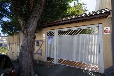 Fachada de casa para alugar com 3 quartos, 290m² em Vila Mangalot, São Paulo
