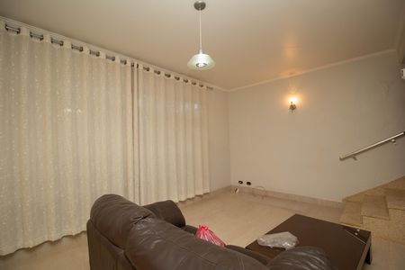 Sala de casa para alugar com 3 quartos, 290m² em Vila Mangalot, São Paulo