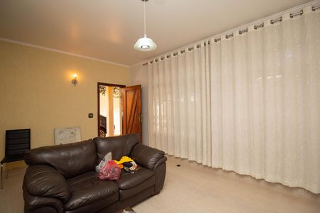 Sala de casa para alugar com 3 quartos, 290m² em Vila Mangalot, São Paulo