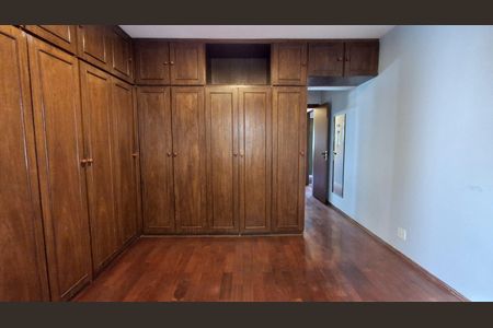 Apartamento para alugar com 125m², 3 quartos e 2 vagasQuarto 