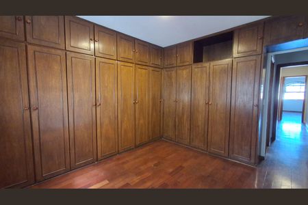Apartamento para alugar com 125m², 3 quartos e 2 vagasQuarto 
