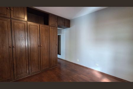 Apartamento para alugar com 125m², 3 quartos e 2 vagasQuarto 