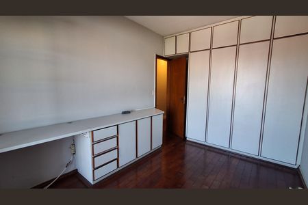 Apartamento para alugar com 125m², 3 quartos e 2 vagasQuarto 3