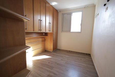 Quarto 2 de apartamento para alugar com 2 quartos, 59m² em Parque Sao Vicente, Santo André