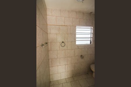 Casa à venda com 300m², 12 quartos e 1 vaga Casa à venda com 300m², 12 quartos e 1 vagaBanheiro da Suíte 4