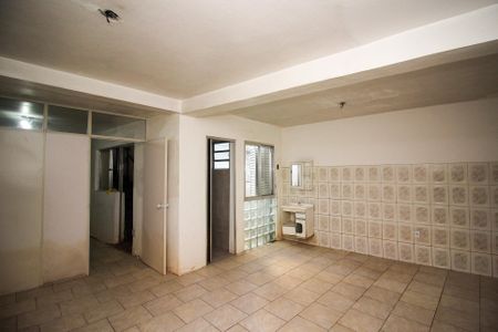 Casa à venda com 300m², 12 quartos e 1 vaga Casa à venda com 300m², 12 quartos e 1 vagaSuíte 2