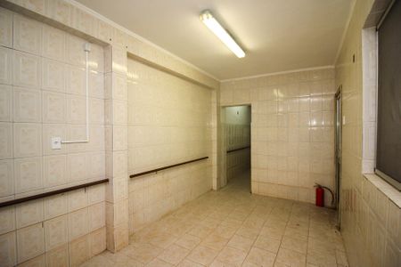 Casa à venda com 300m², 12 quartos e 1 vaga Casa à venda com 300m², 12 quartos e 1 vagaQuarto 1